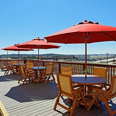 Holiday Inn Express & Suites San Antonio West Sea World Area By Ihg 